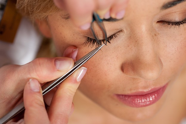 Everything you might not know about eyelash extensions